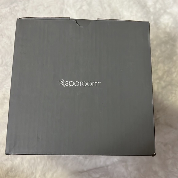 Sparoom Helix Rotating 7 Colors Essential Oil Misting Diffuser - Picture 5 of 8